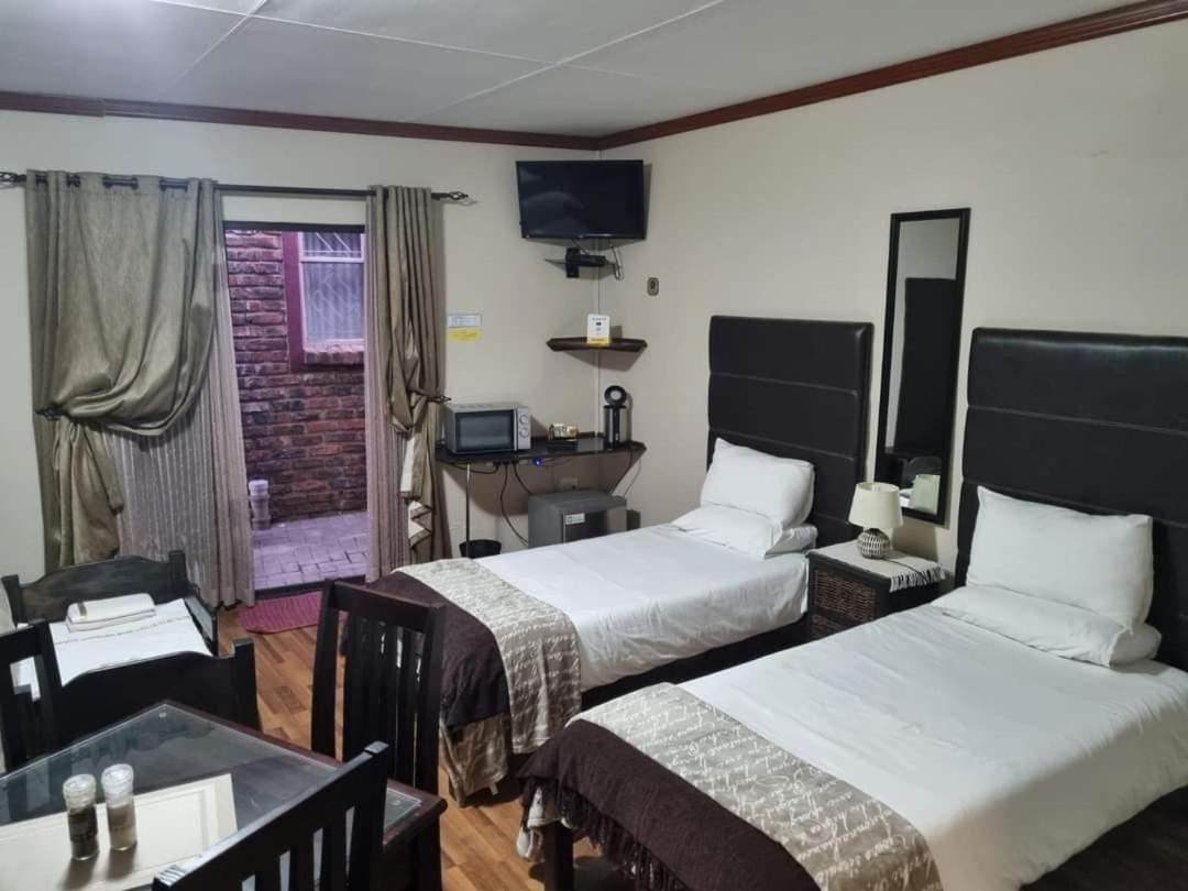 7A Jameson Guesthouse คิมเบอร์ลีย์ ห้อง รูปภาพ